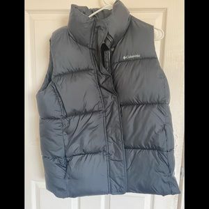 Black puffy vest